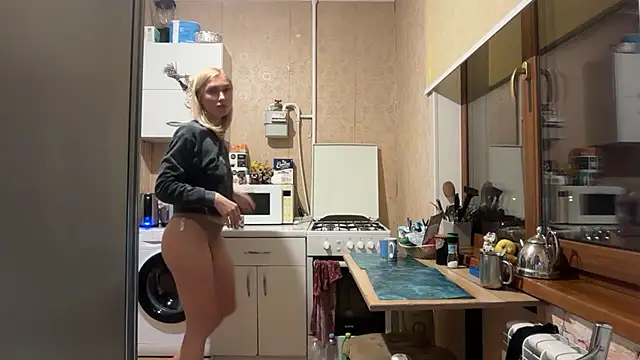 Show modela AngelJeni na web-kameri