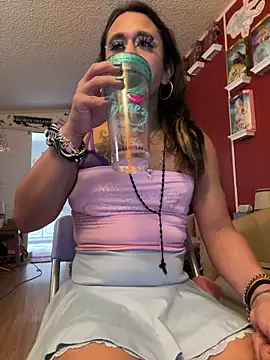 TranSexualJade95 webkamerás műsora