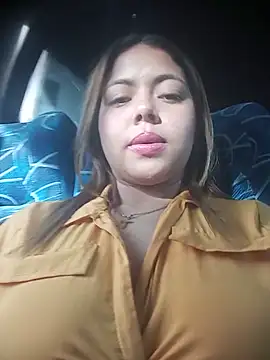 Yelii_ 现场XXX聊天