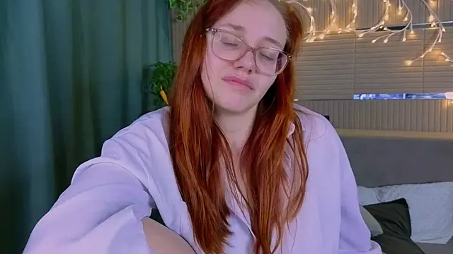 Chat +18 de PollyVinice ao vivo