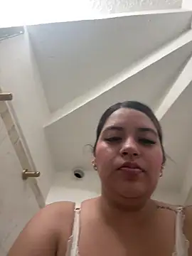 Amira_MaliaのライブXXXチャット