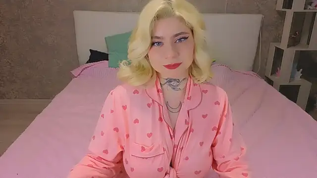 NikaRocks Chat XXX in diretta
