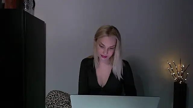Lia_noo_regrets – Live XXX-chat