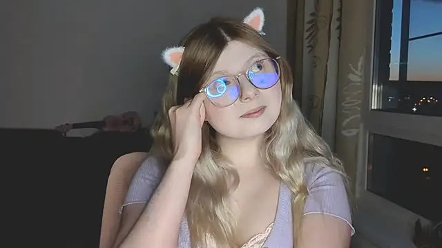 Chat XXX en directo de YukiBlush