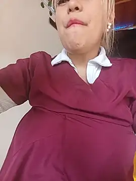 _Zoe_777 – Naživo XXX chat