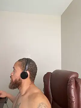 Fathero1time Live XXX Chat