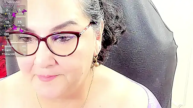 cataleya_mom Pertunjukan Webcam