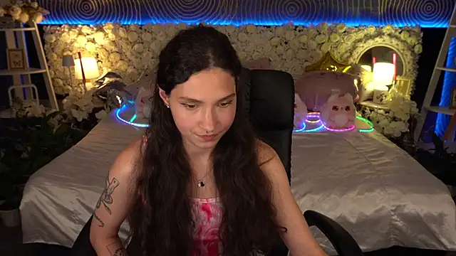 Živý XXX chat BabyFlowerr