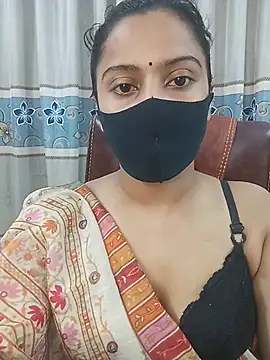 zareen_approach élő XXX-chatje