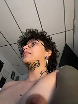 Abby_Evanns1のライブXXXチャット