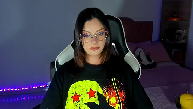 OphelianaRose33's Live XXX Chat