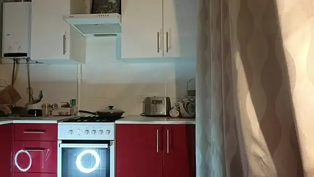 LissaBliss Adlı Modelin Canlı XXX Sohbeti