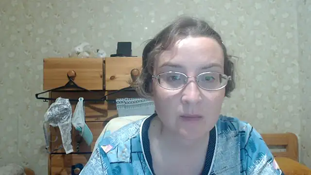 Chat +18 de Smart_Rose ao vivo