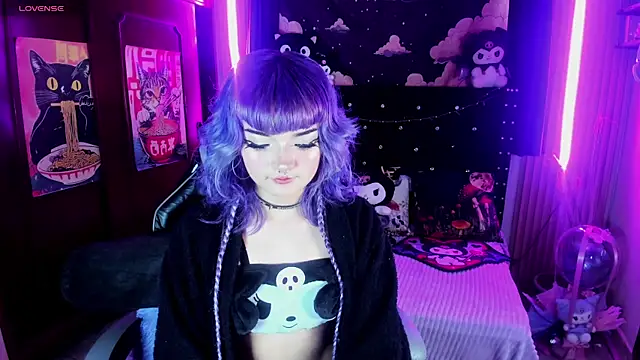 ravencollen's Live XXX Chat