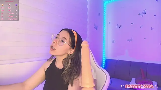 sweettvera 现场XXX聊天