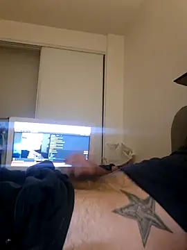 djteub666 在線直播表演