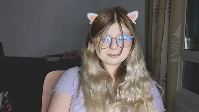YukiBlush's Webcam Show
