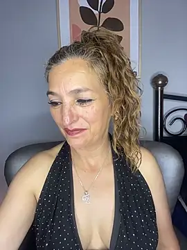 Czat XXX na żywo – JennaMilf_