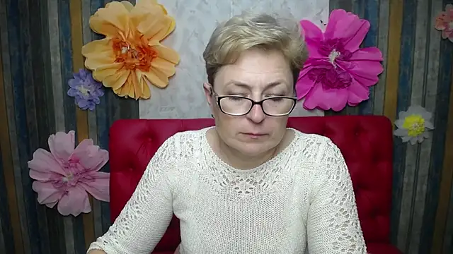 Živý XXX chat EmiliaGree