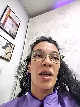 rebekka_simpson 现场XXX聊天