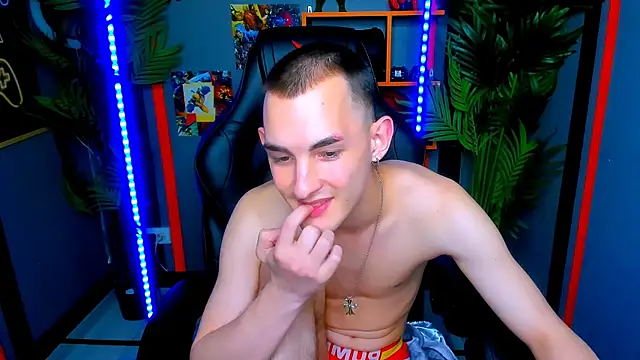 Chatroom XXX en direct de Lucas_Moran