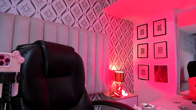 Chat XXX Live Sky_Junne