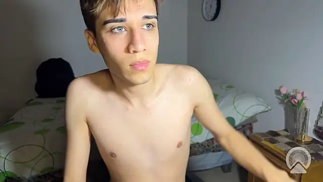 kevinnoff19 Live XXX-Chat