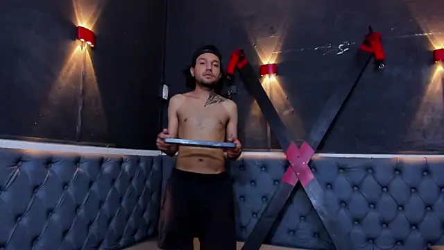 แชท XXX สดของ Angelo_Blessed