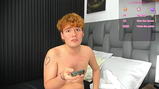 VeluniLiore – Naživo XXX chat