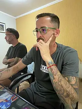 MeladoDiMel Adlı Modelin Web Kamerası Şovu