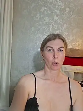 Chat XXX en directo de stellahere8
