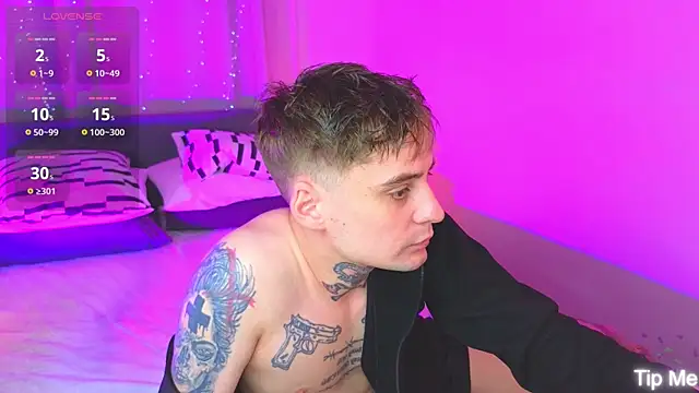 drillfi11 Live XXX Chat