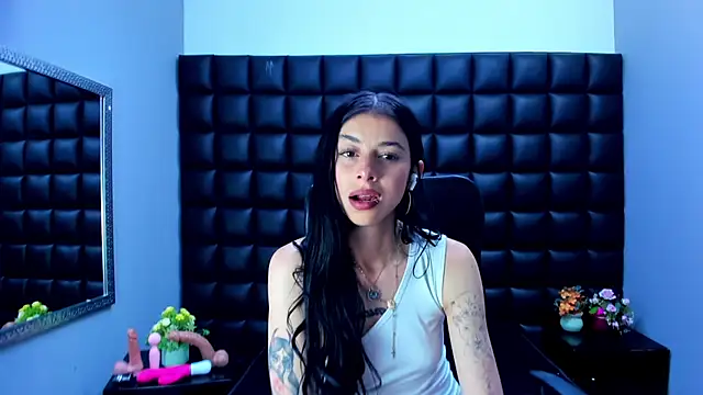 Chatroom XXX en direct de Dulce_Miaa_
