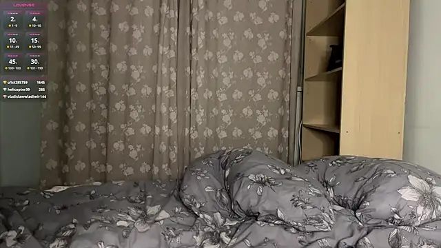 Velmiora live XXX chat