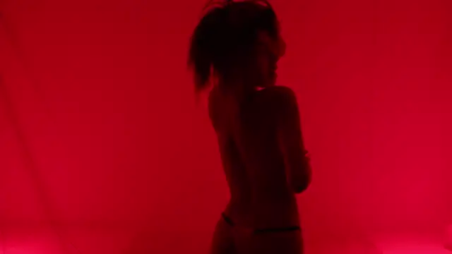 G-Velvet élő XXX-chatje