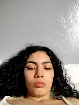 Karina_Mon Chat XXX in diretta