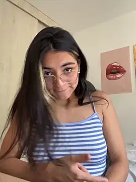 Cat2525's Live XXX Chat