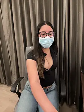 jAsMinE678 Live XXX-Chat