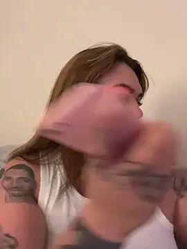 Živý XXX chat HeyBABYGIRL