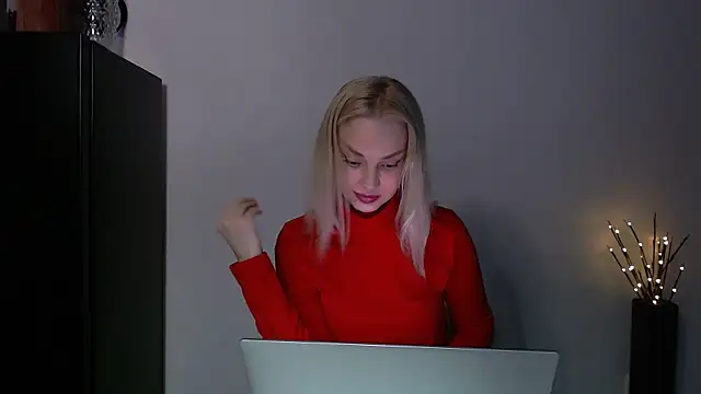 Онлайн чат XXX Lia_noo_regrets