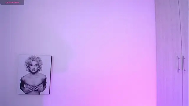 Živý XXX chat Millie_bobby