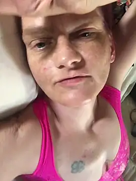 bam420bam Show in webcam