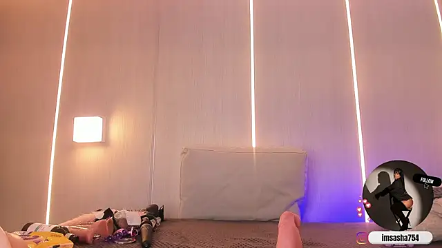 sasha_riverss élő XXX-chatje