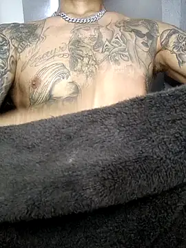 Chatroom XXX en direct de Kerryflon