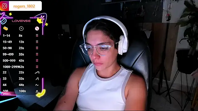 isaa_dl's Live XXX Chat