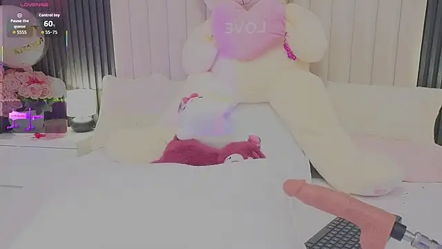 Madiee_Rhea's Live XXX Chat