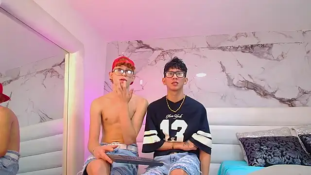 دردشة Marcus_and_Tony الجنسية المباشرة
