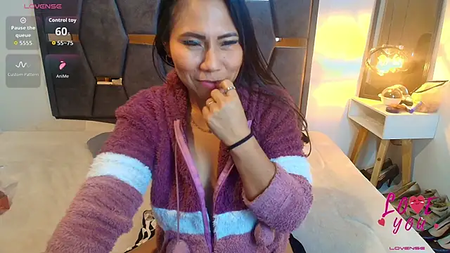 Keyla_Brunette_ Live XXX Chat
