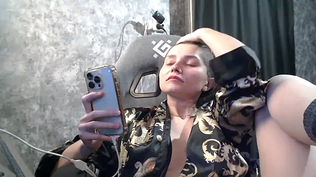 _lola1224_ Chat XXX live