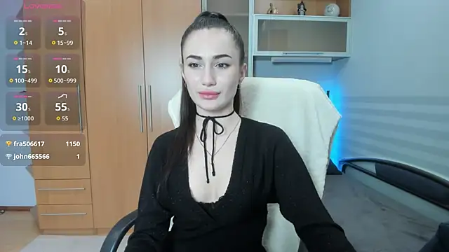 MiraaLes Chat XXX in diretta